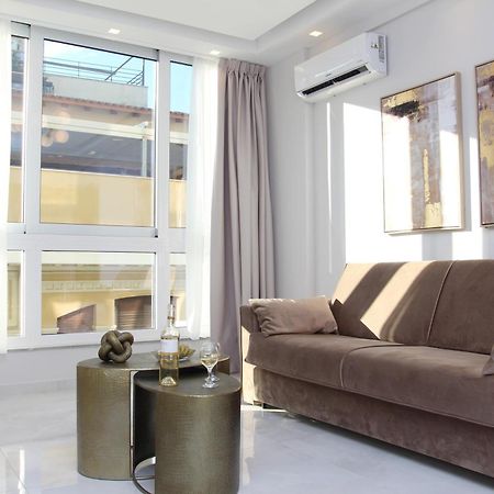 Central Metropolis Luxury Living アテネ エクステリア 写真