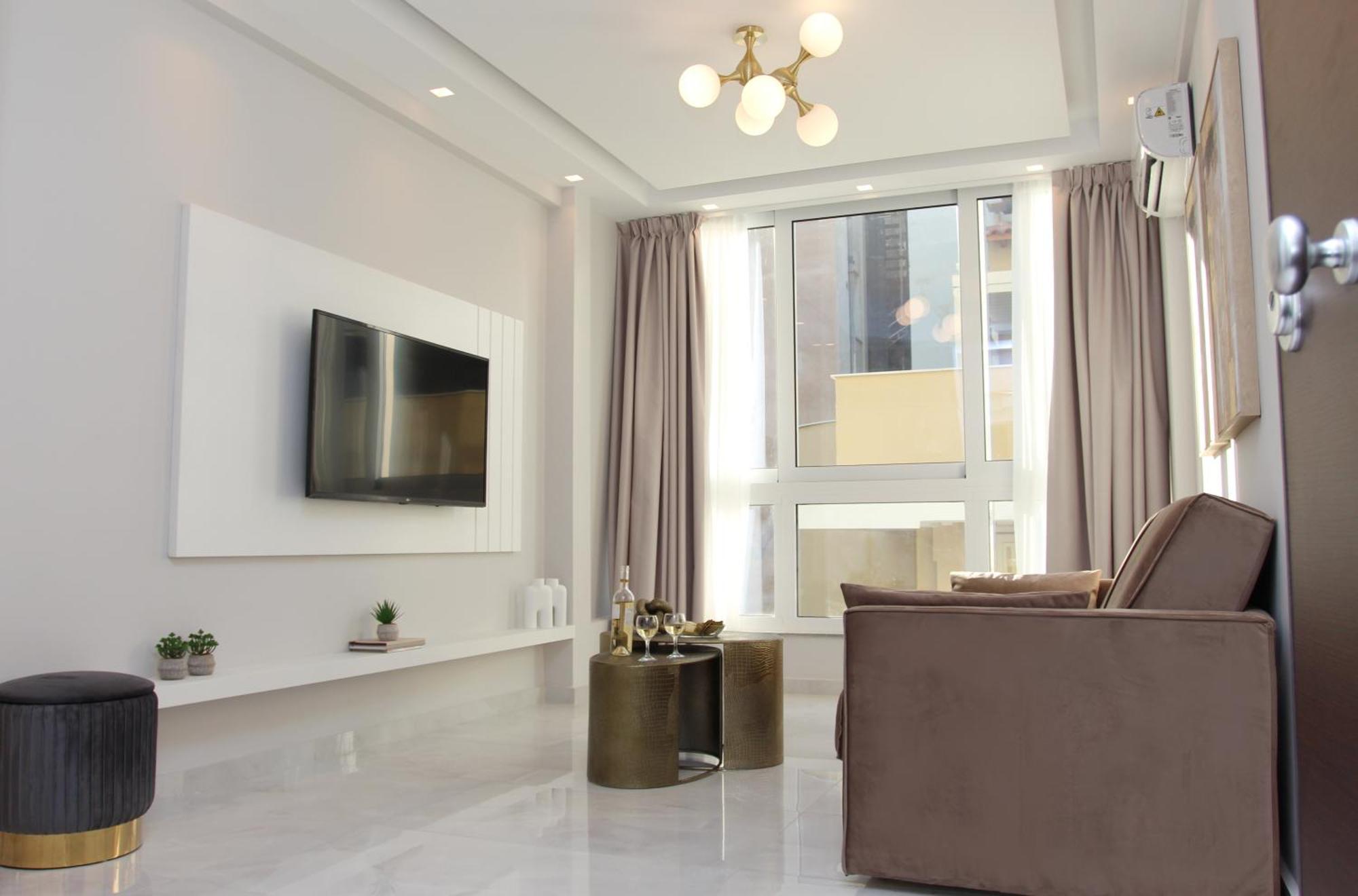 Central Metropolis Luxury Living アテネ エクステリア 写真